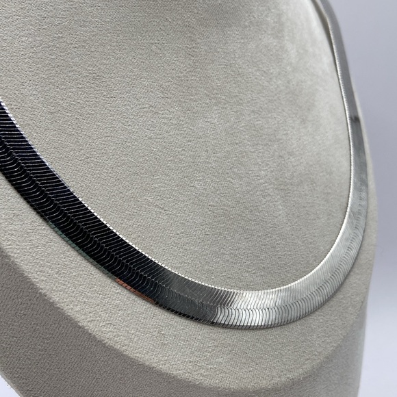 Sterling Silver Herringbone Necklace 3/8”W 20”L - Picture 3 of 12